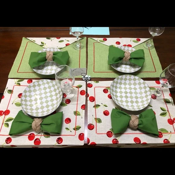 PLACEMATS - Picture 7 of 16